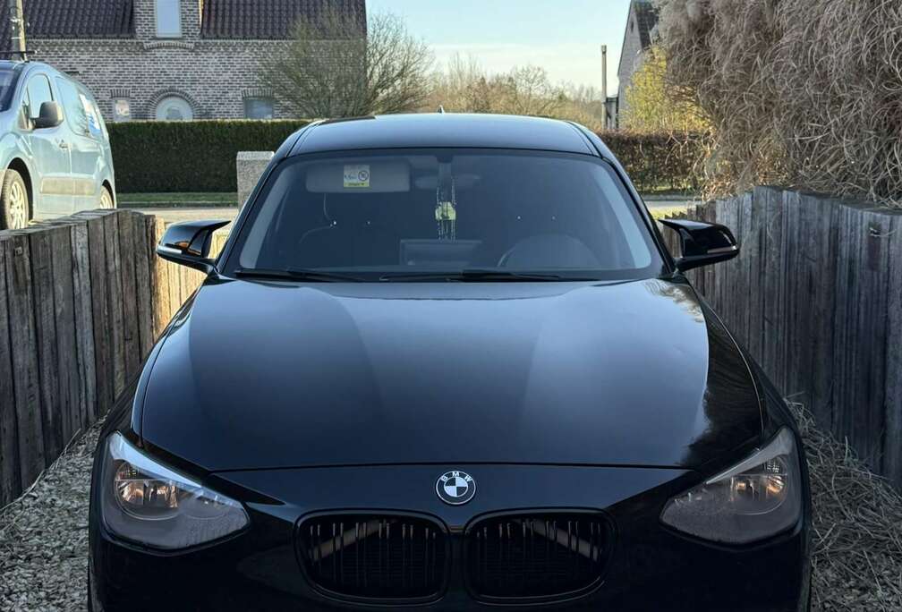 BMW 114i