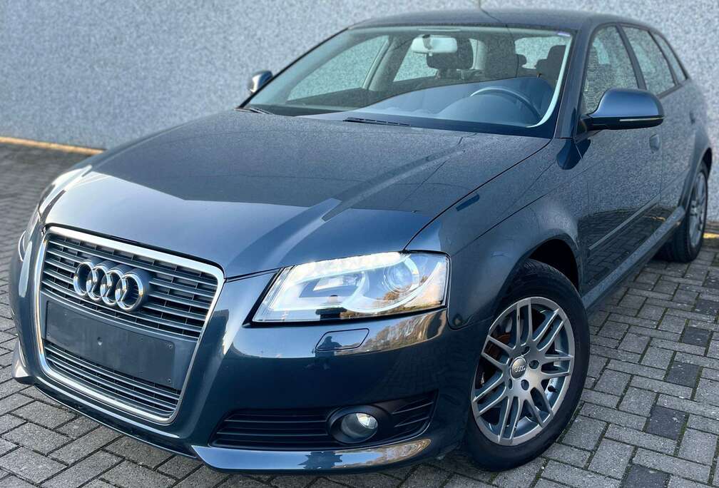 Audi Sportback 1.6TDI BI-EXNON GPS CarPlay