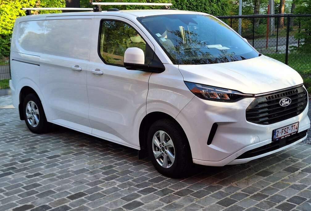 Ford 2.0 TDCi L1H1 Limited S/S (EU6.2)
