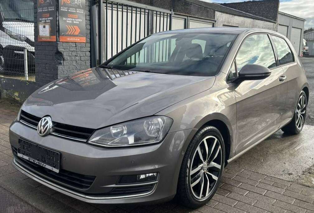 Volkswagen 7 - 2.0 TDi Carnet complet Feuille rose disponible