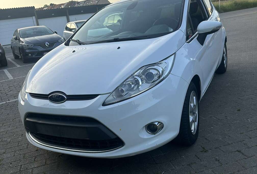 Ford 1.6 TDCi Titanium ECOnetic DPF
