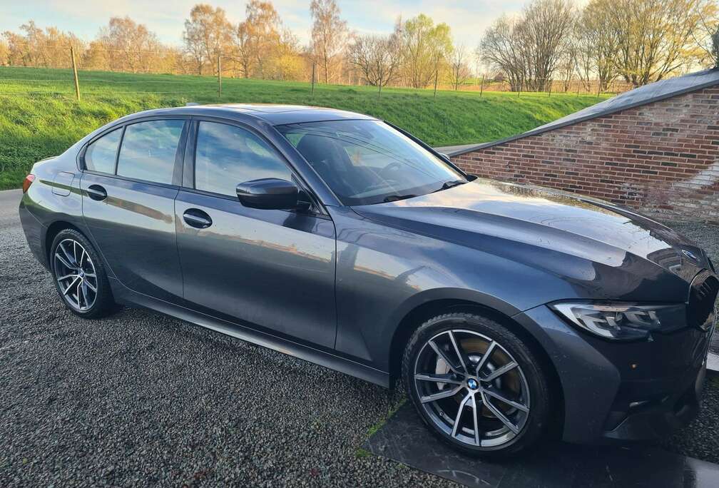 BMW 330eXA PHEV