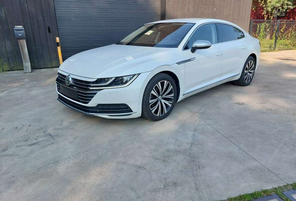 Volkswagen 2.0 TDi SCR Elegance DSG (EU6.2)