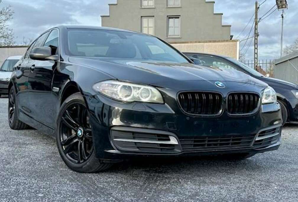 BMW 2.0Da FACELIFT Autom. Euro6b Navi-Pro Xenon Leder