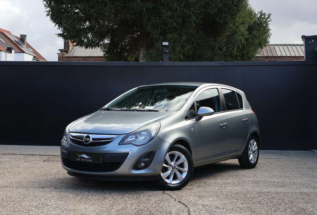 Opel OPEL CORSA 1.2i ACTIVE EDITION – 2014 – EASYTRONIC