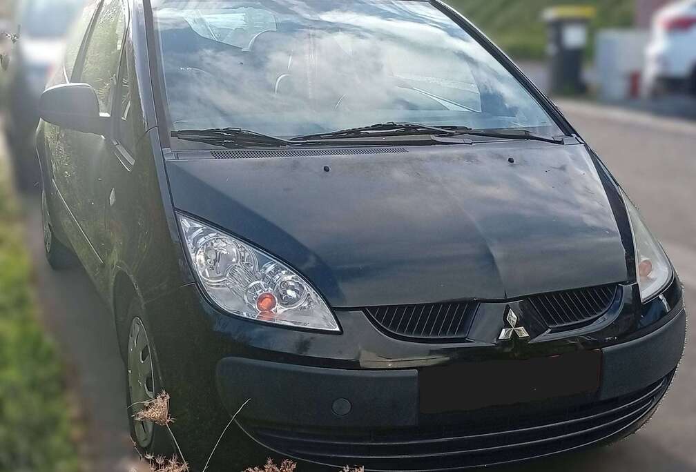 Mitsubishi Colt 1.1i 12v Inform
