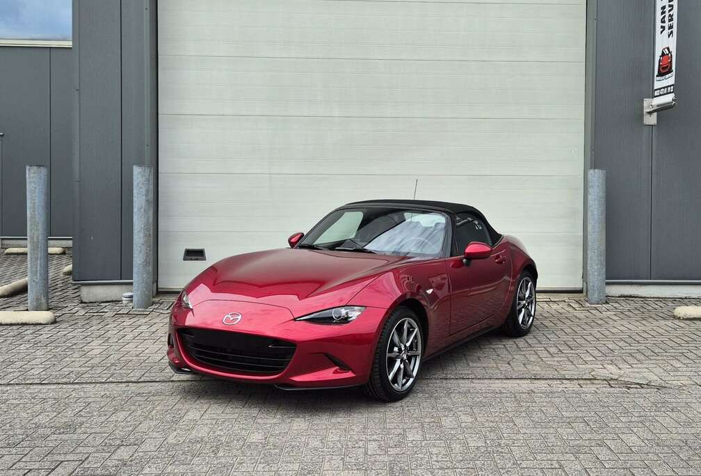 Mazda 2.0i Skyactiv-G Exclusive Line