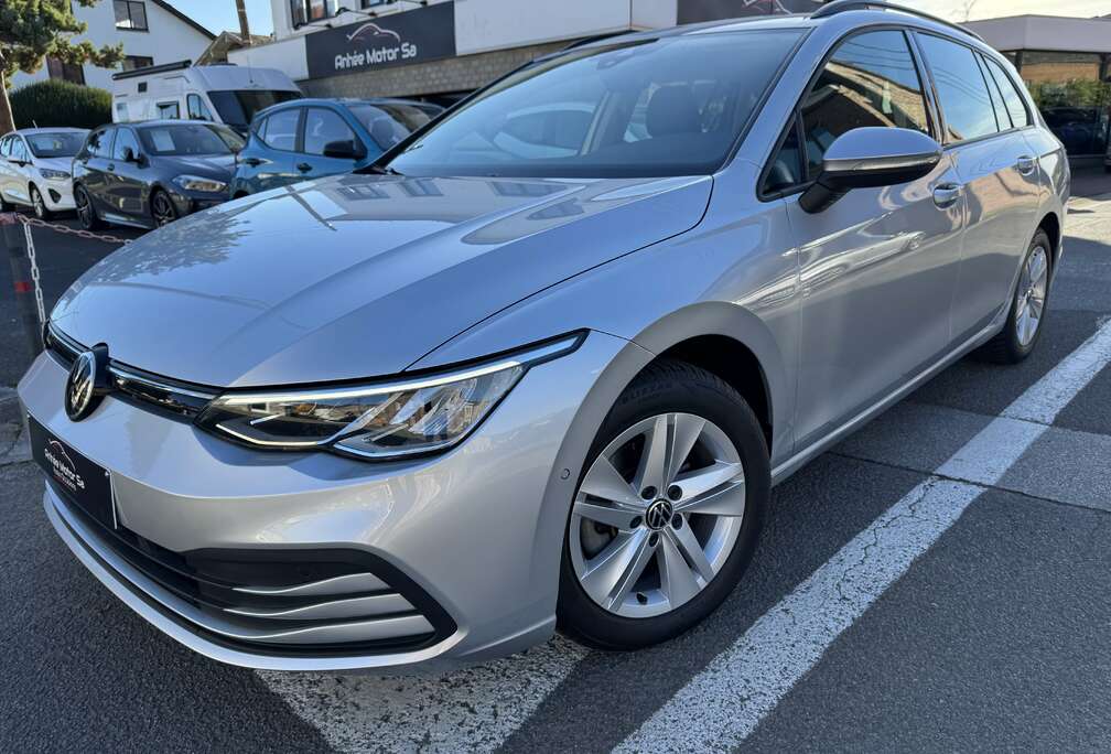 Volkswagen Golf SW 1.0 eTSI Life OPF DSG