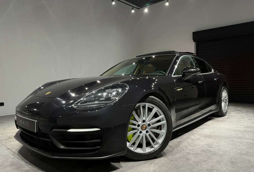 Porsche 4 e-Hybrid 2.9 V6 FACELIFT/PANO/SPORT CHRONO/BOSE/
