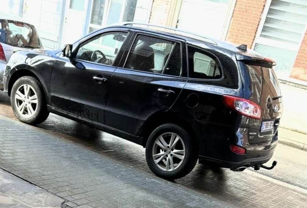 Hyundai 2.0 CRDi 4WD Executive 7pl. DPF