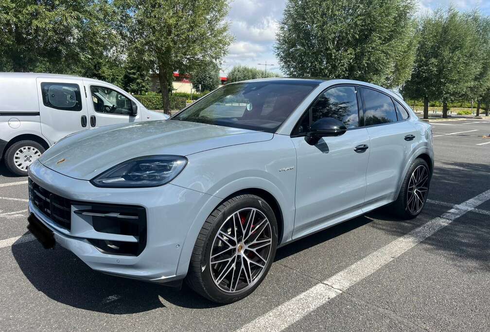 Porsche Porsche Cayenne S E hybride 519cv