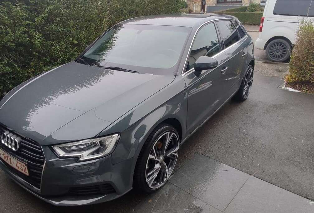 Audi SportBack 1..6 tdi