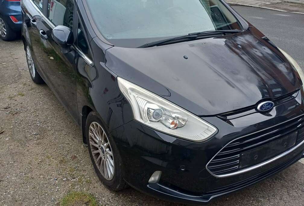 Ford 1.0 EcoBoost Titanium