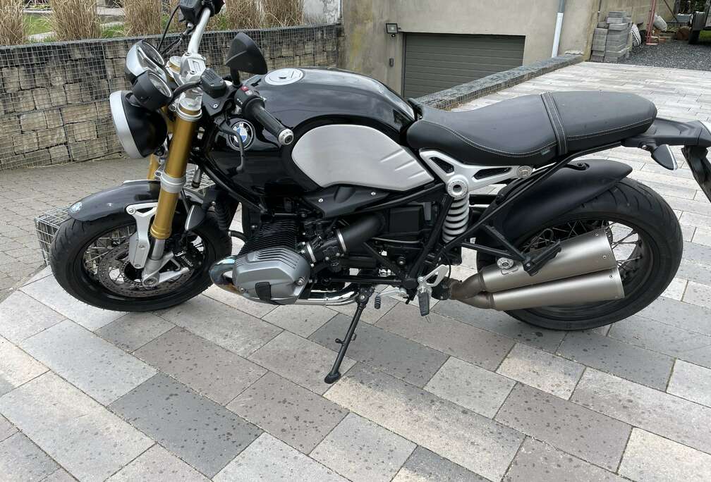 BMW
