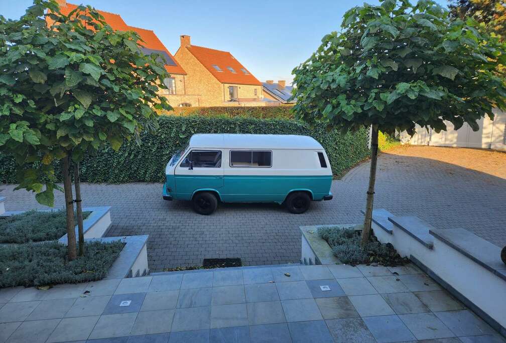 Volkswagen Transporter 245 091
