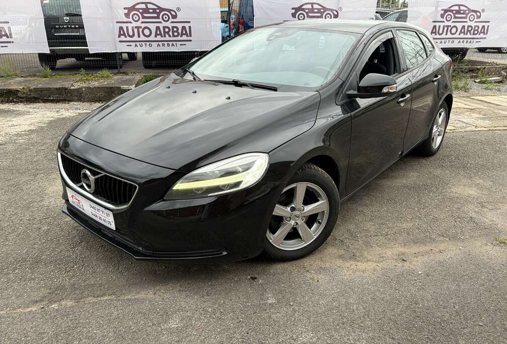 Volvo V40 2.0 D2 Black Edition AdBlue (EU6d-TEMP)