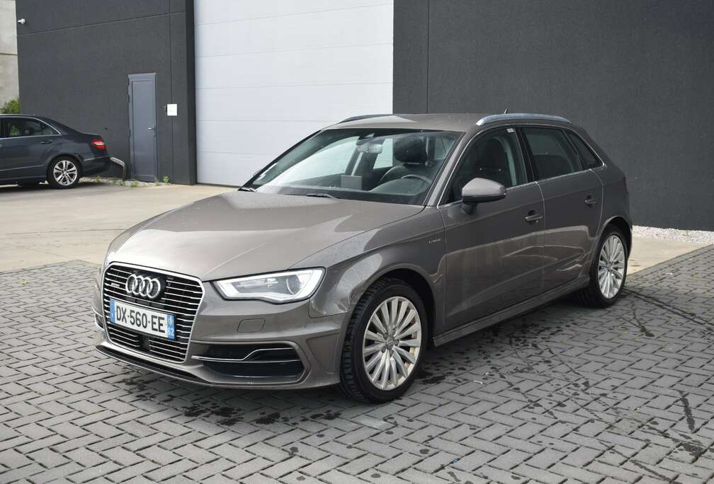 Audi Sportback 1.4 TFSI e-tron S tronic