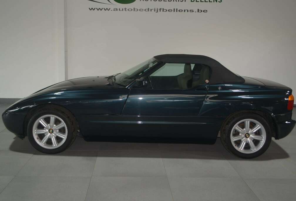 BMW 2.5 L //2 STUKS ROOD 45000 eur // ZWART 39990 eur