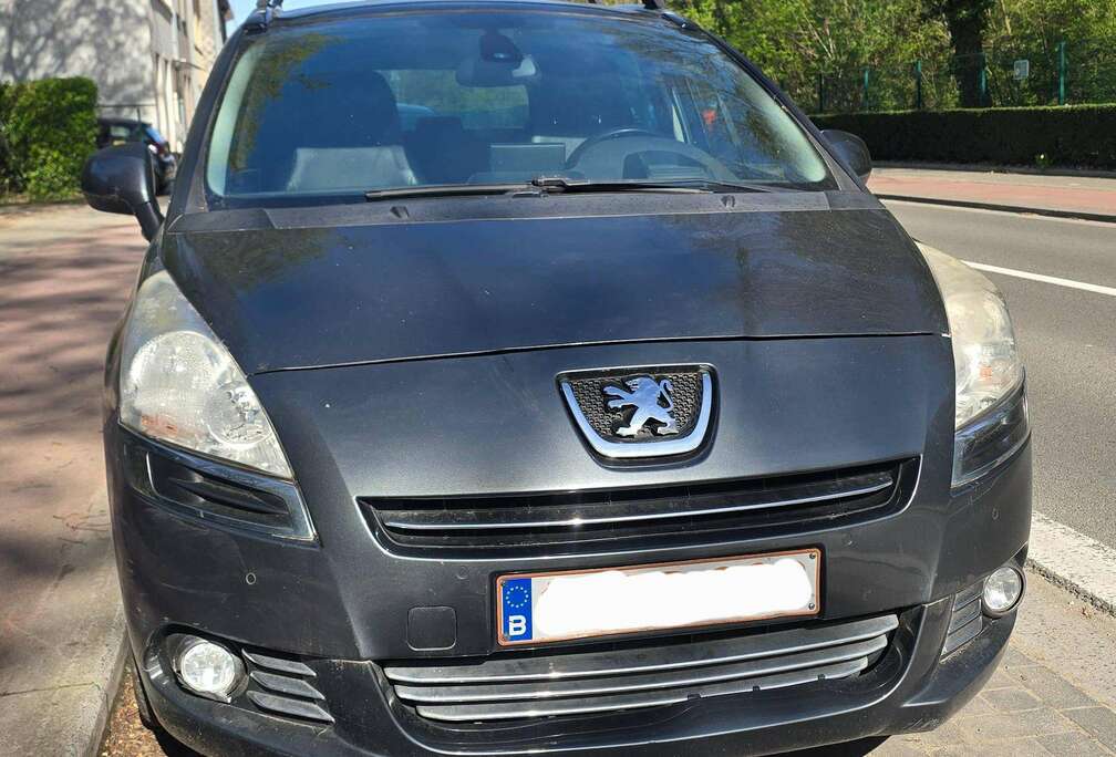 Peugeot 5008 1.6 HDi Allure FAP