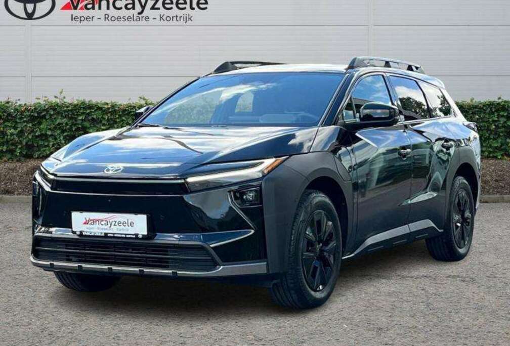Toyota Touring Executive+360cam+gps+sesns V+A