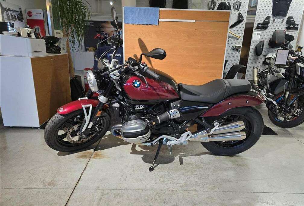 BMW 0