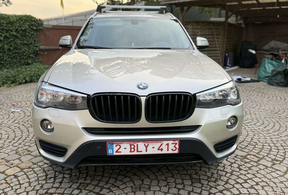 BMW BMW X3 Automaat • CarPlay • PDC • Treklaar • Zeer