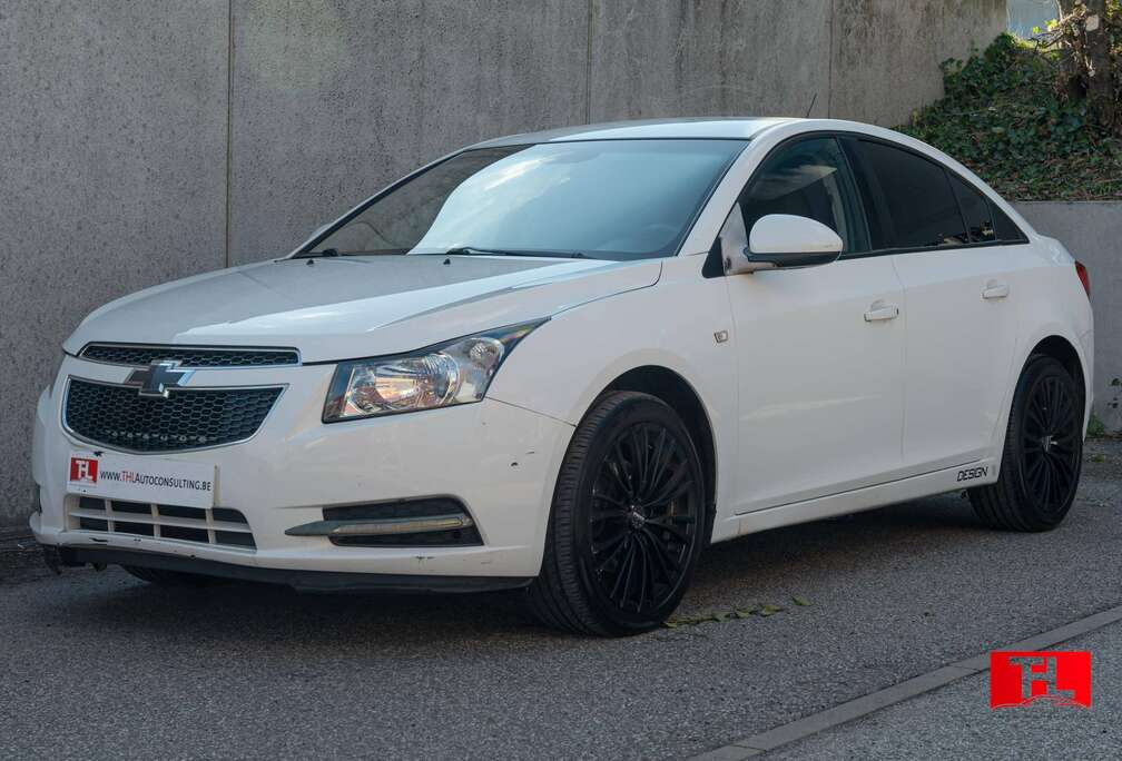Chevrolet Cruze 1.7 TDCi LTZ