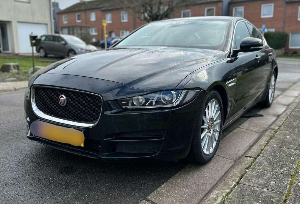 Jaguar 2.0 D E-Performance Pure