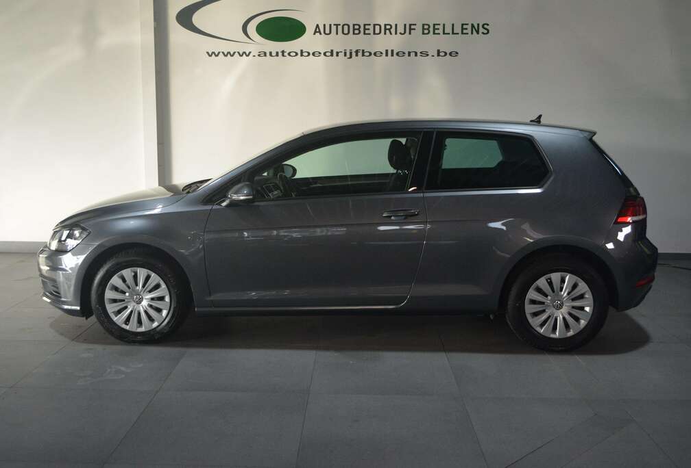 Volkswagen Golf 1.0 TSI DSG Comfortline / NAVI  + CAM + APPLE