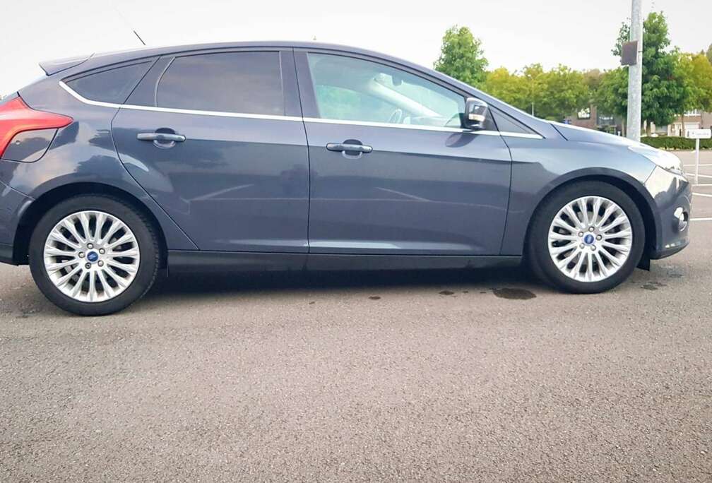 Ford 2.0 TDCi DPF Aut. Champions Edition