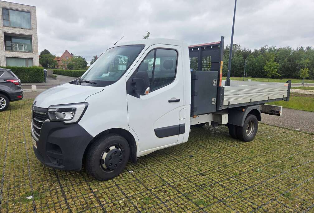 Renault 3.0 dCi L3H1