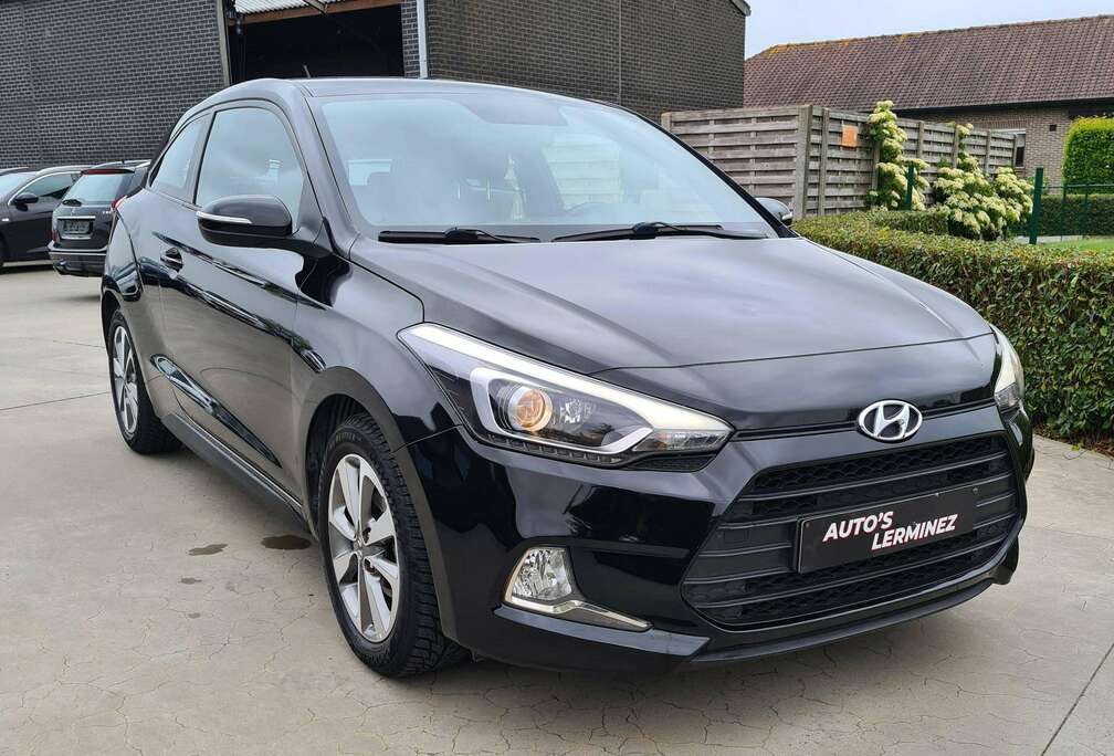 Hyundai i20 Coupé 1.2i Sport