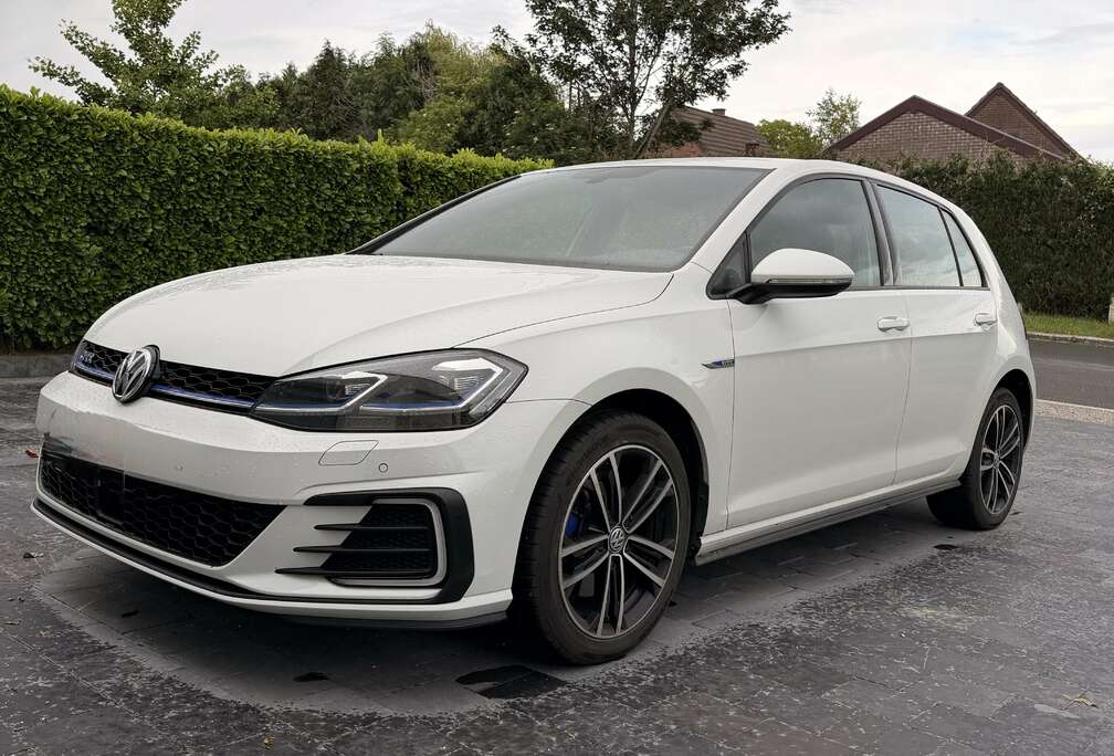 Volkswagen 1.4 TSI PHEV DSG