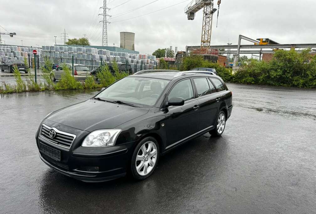 Toyota 1.8i VVT-i AIRCO DIGITAL JANTE ALUMINIUM