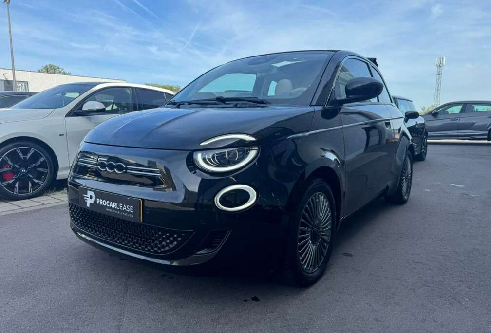 Fiat 500 e La Prima/Cabriolet/Camera/Cuir/LED