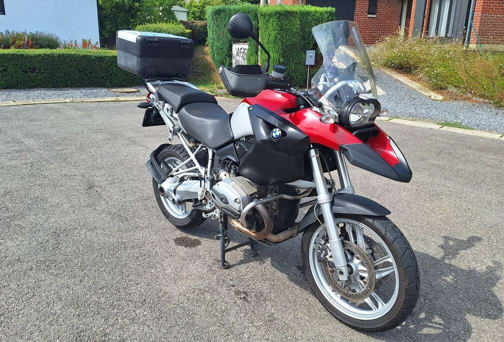 BMW Poignées chauffantes, valises et top case