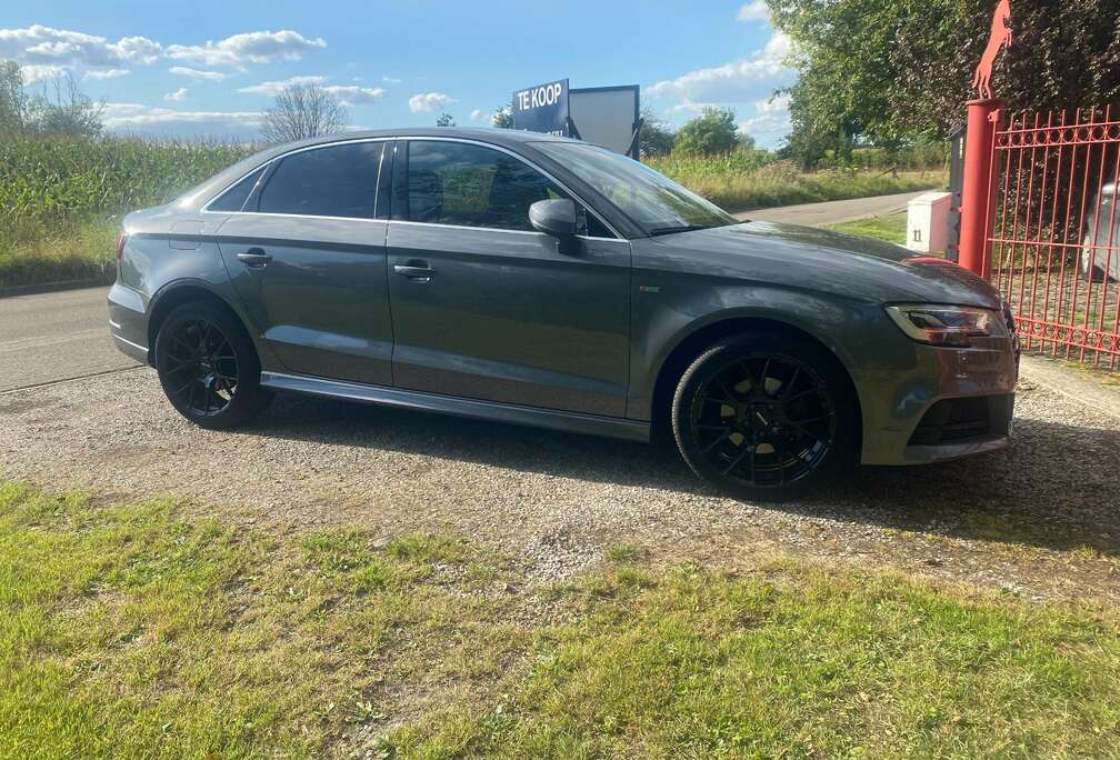 Audi A3 30 TFSI Limousine sport