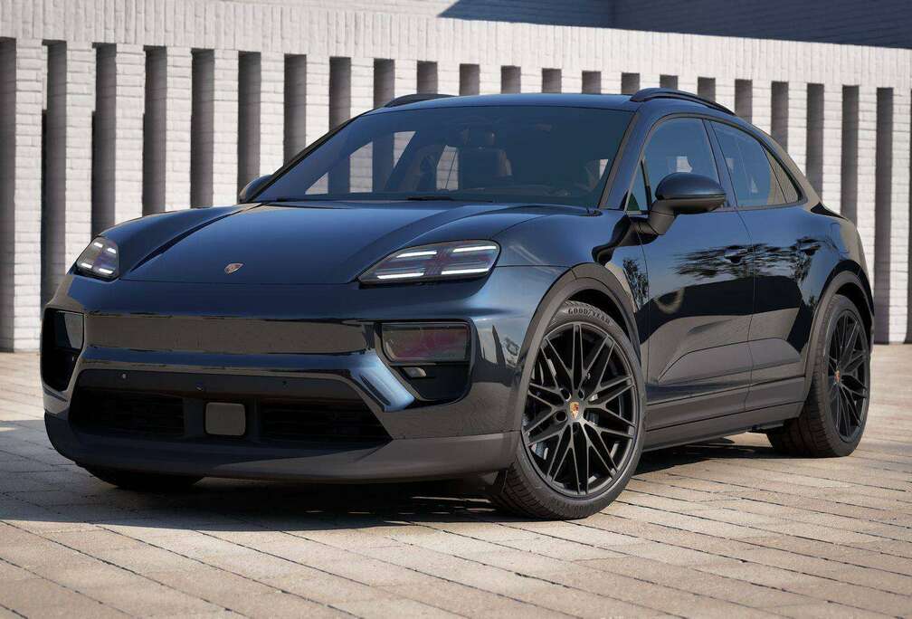 Porsche 4 EV Achterasbest/Pas Displ/Matrix/Sport Chr/Head Up/Innodrive