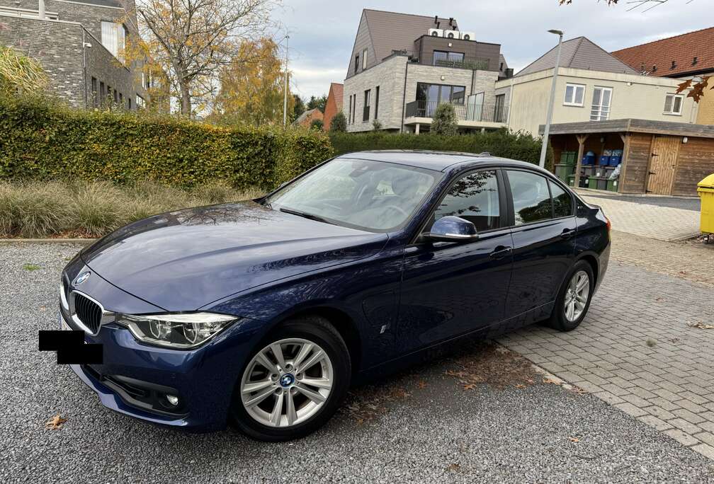 BMW 330e iPerformance