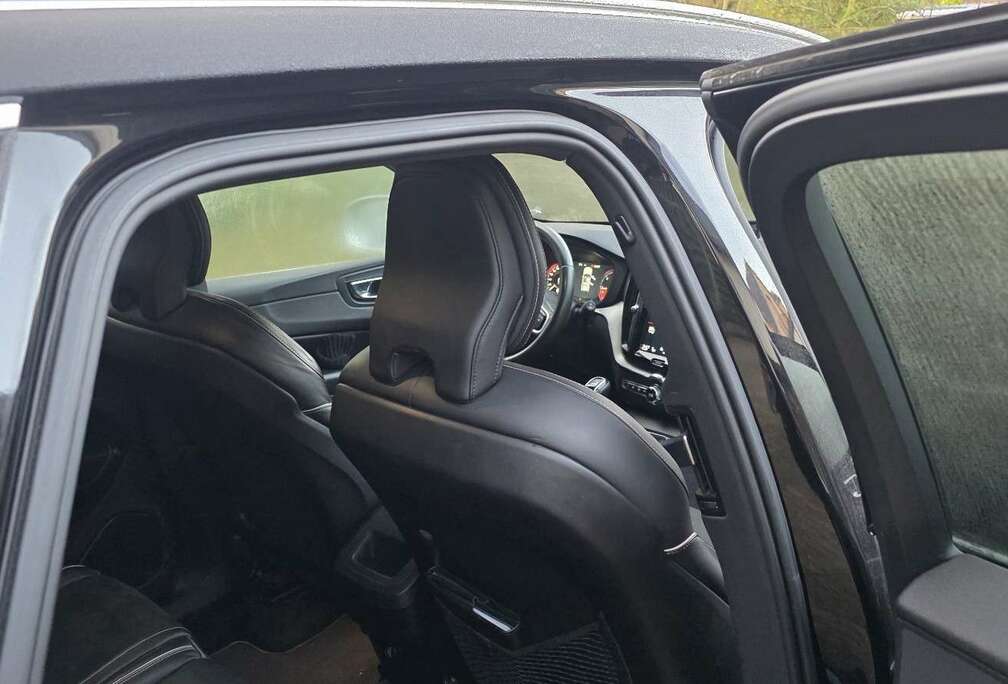 Volvo 2.0 D3 R-Design AdBlue