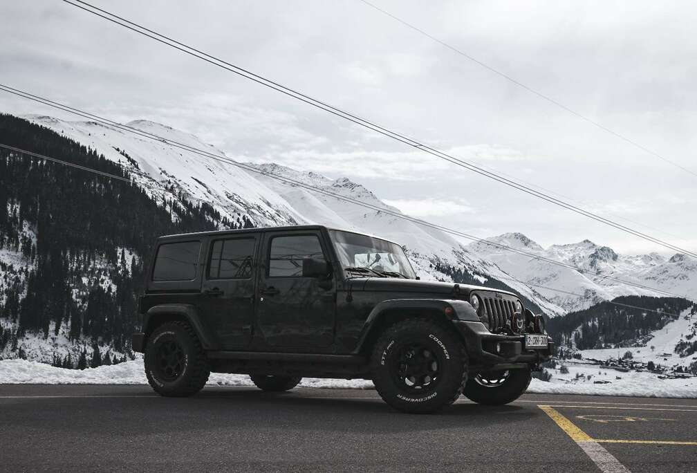 Jeep Hard-Top 2.8 CRD Automatik Sport