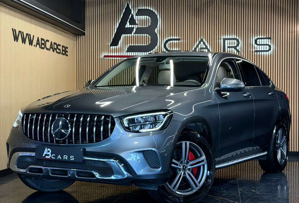 Mercedes-Benz Coupé 4-Matic * PACK SPORT LOOK AMG * GAR 12 MOIS