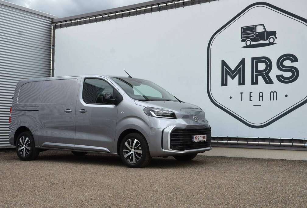 Toyota 2.0HDI- L2- Automaat- Camera- Carplay- 25990+BTW