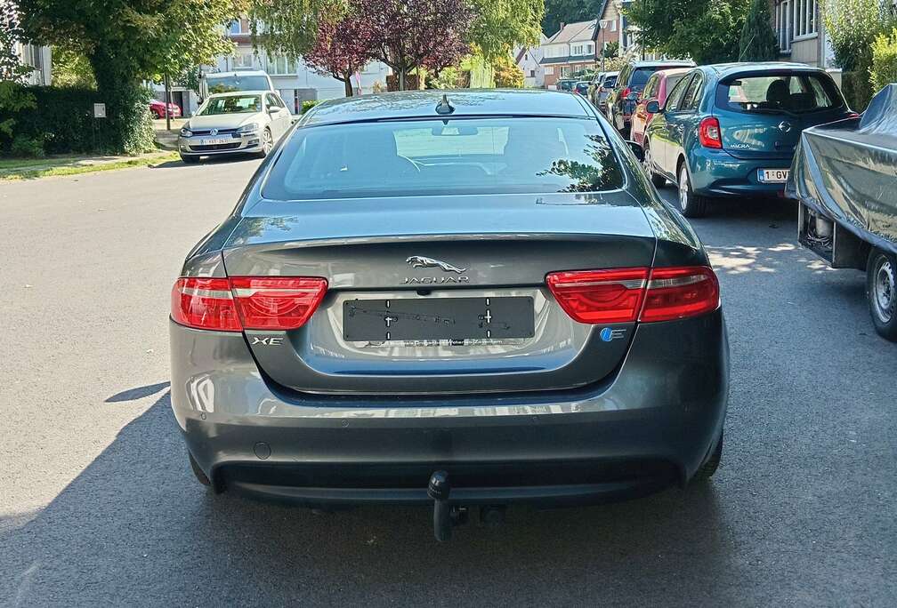 Jaguar XE 2.0 D E-Performance Business Ed.R-Sport