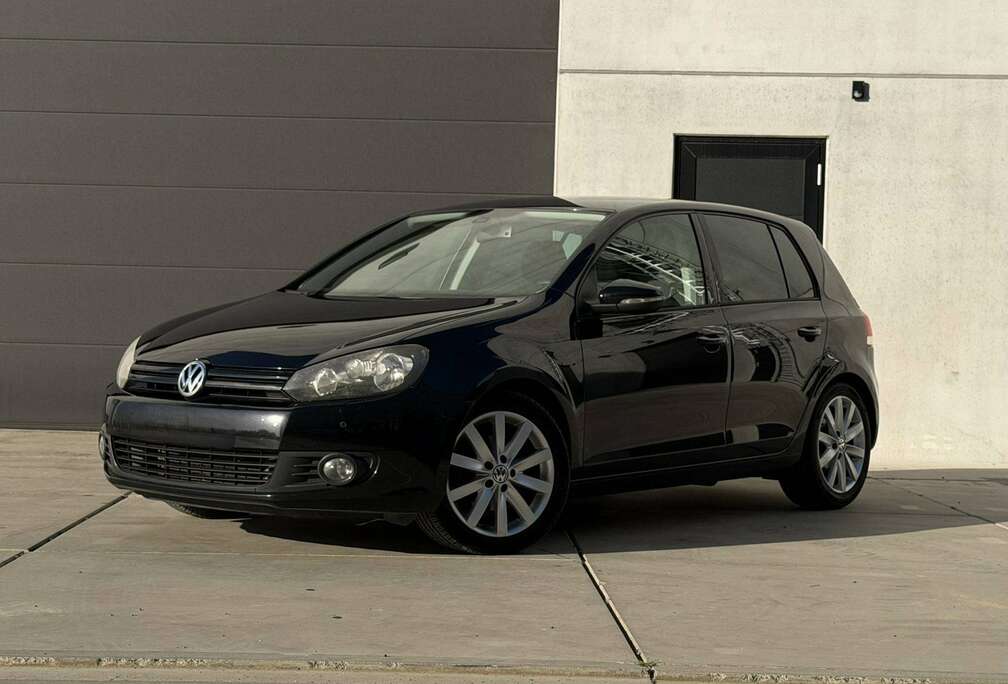 Volkswagen Golf 1.4 TSI Trendline DSG
