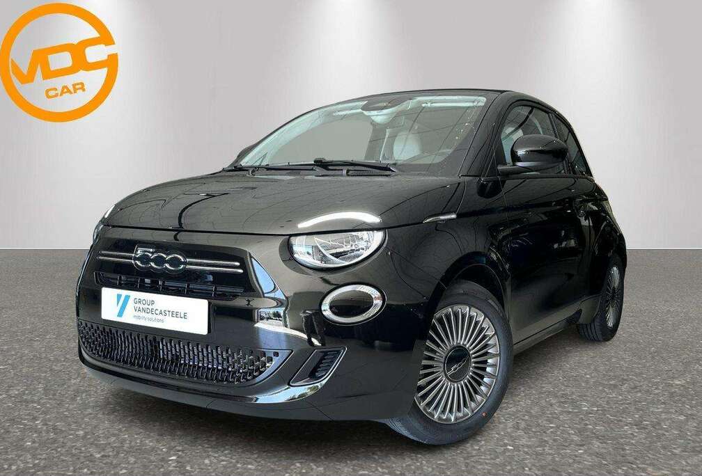 Fiat Hybrid Cabrio 500 Icon