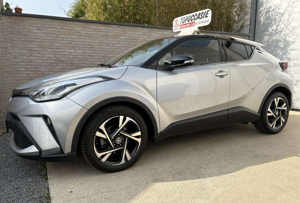 Toyota 1.8i VVT-i CLUB HYBRID AUTOMAAT / 26296 km