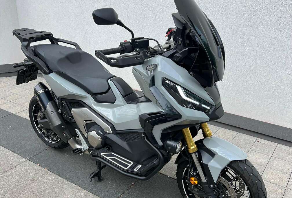 Honda Akrapovic