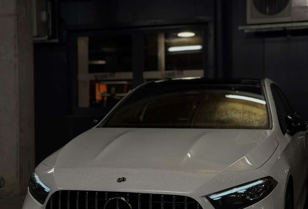 Mercedes-Benz AMG LINE 2023 Facelift