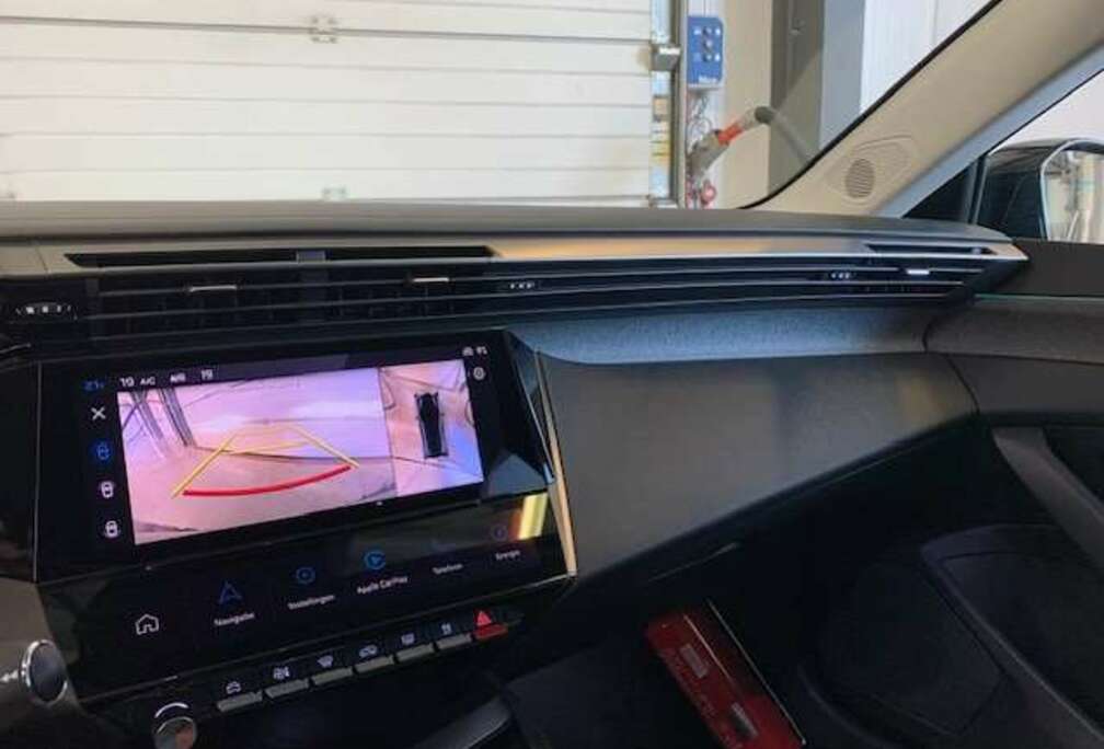 Peugeot 308 Hybrid 180 e-EAT8 Allure